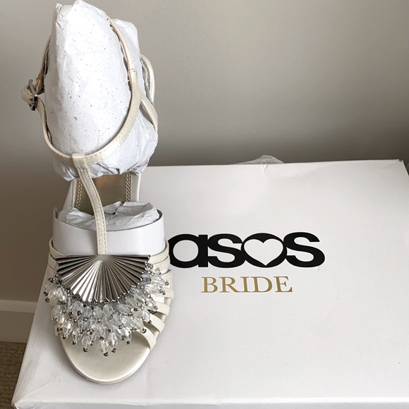 ASOS “HONEY BLOOM” Embellishment heel - Picture 7 of 7